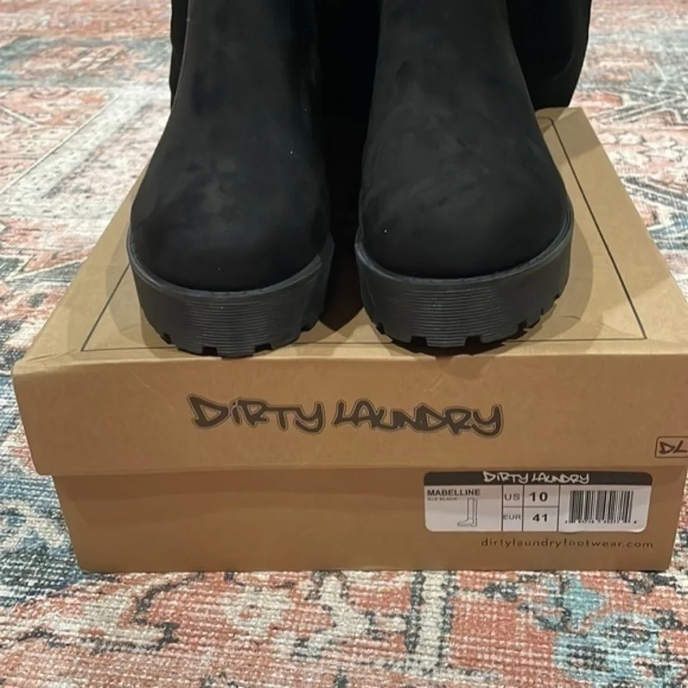 DIRTY LAUNDRY Black Mabelline Lug Sole Boots